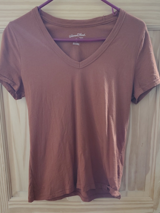 Universal Thread Tops - Universal Thread Brown Short Sleeve Cotton V Neck